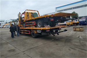 海南同城汽车补胎